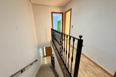 Casa adosada en venta en Formentera del Segura, Alicante, España 3 dormitorios, 240 m2 No. 189105 - foto 8