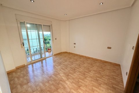 Casa adosada en venta en Formentera del Segura, Alicante, España 3 dormitorios, 240 m2 No. 189105 - foto 7