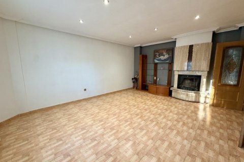 Casa adosada en venta en Formentera del Segura, Alicante, España 3 dormitorios, 240 m2 No. 189105 - foto 11