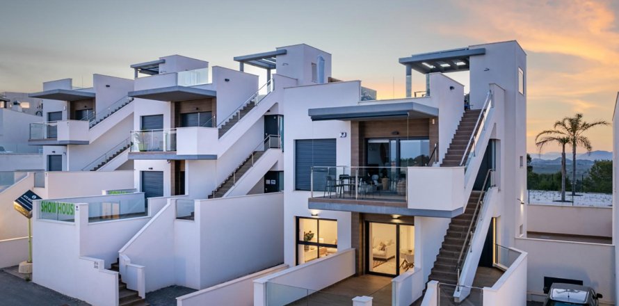 Bungalow San Miguel de Salinas, Alicante, Spain 3 bedrooms, 92 sq.m. No. 76676