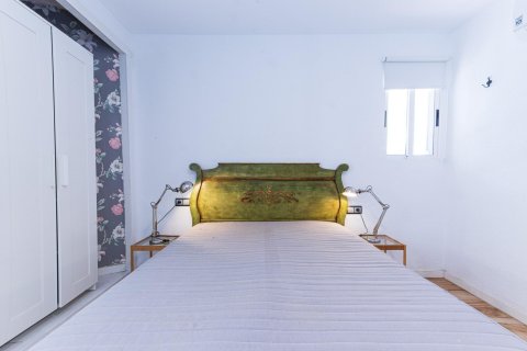 Apartment for sale in Torrevieja, Alicante, Spain 1 bedroom, 74 sq.m. No. 184374 - photo 13