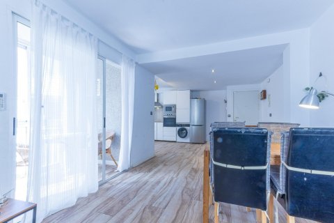Apartment for sale in Torrevieja, Alicante, Spain 1 bedroom, 74 sq.m. No. 184374 - photo 3