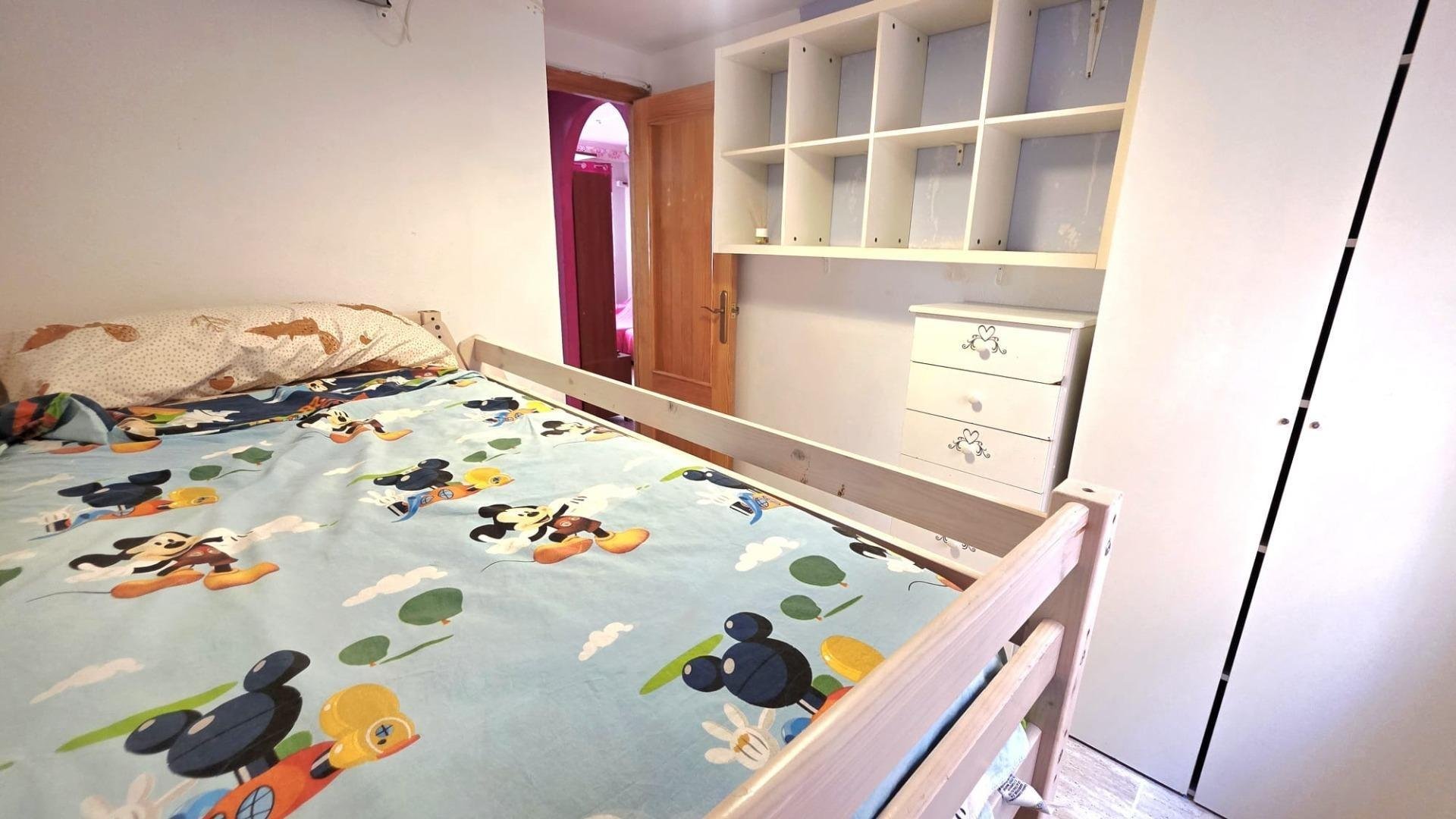 Huoneisto Torrevieja, Alicante, Espanja 2 makuuhuonetta, 60 m2 No. 184373