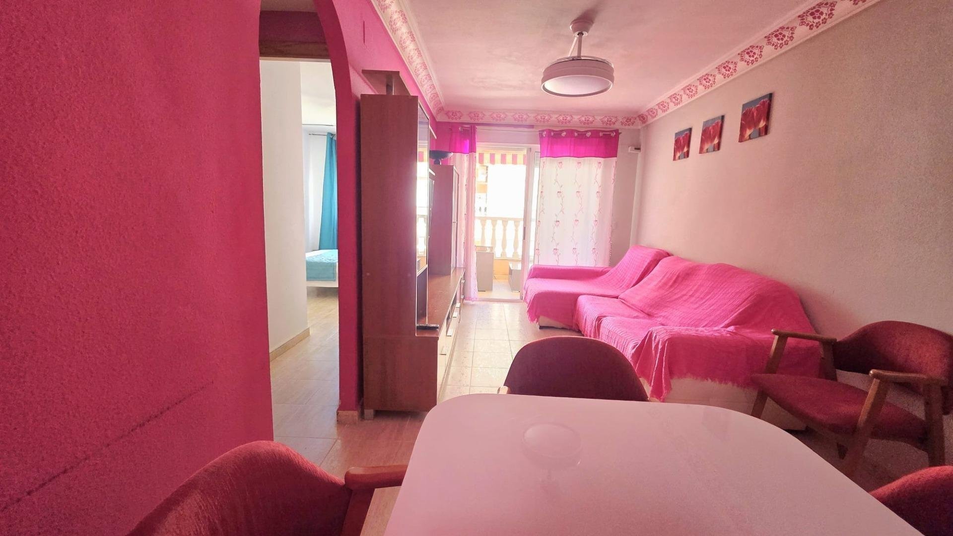Huoneisto Torrevieja, Alicante, Espanja 2 makuuhuonetta, 60 m2 No. 184373