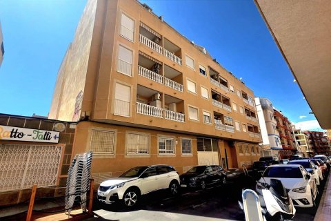 Lägenhet i Torrevieja, Alicante, Spanien 2 sovrum, 60 kvm. Nr. 184373