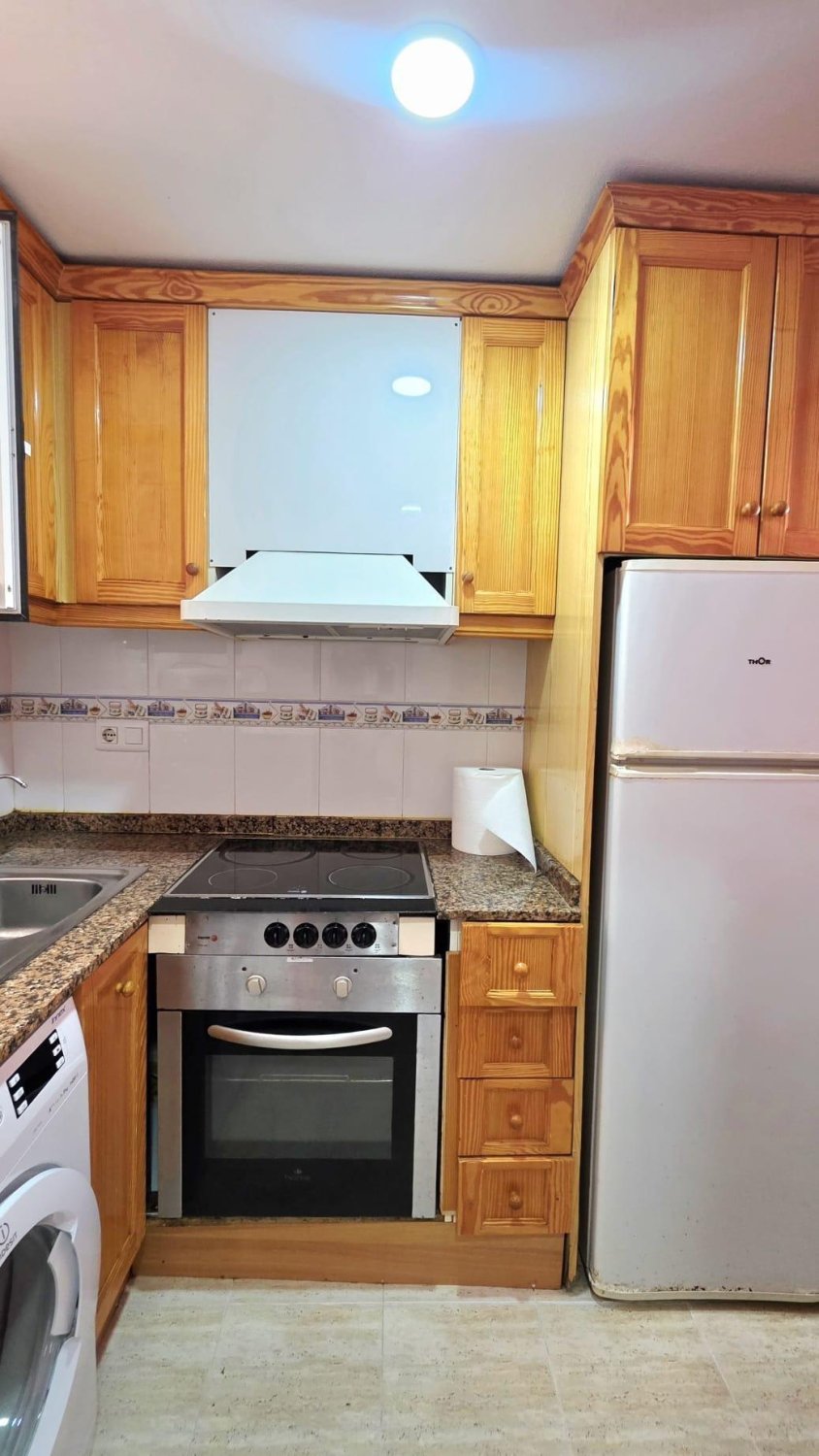 Huoneisto Torrevieja, Alicante, Espanja 2 makuuhuonetta, 60 m2 No. 184373