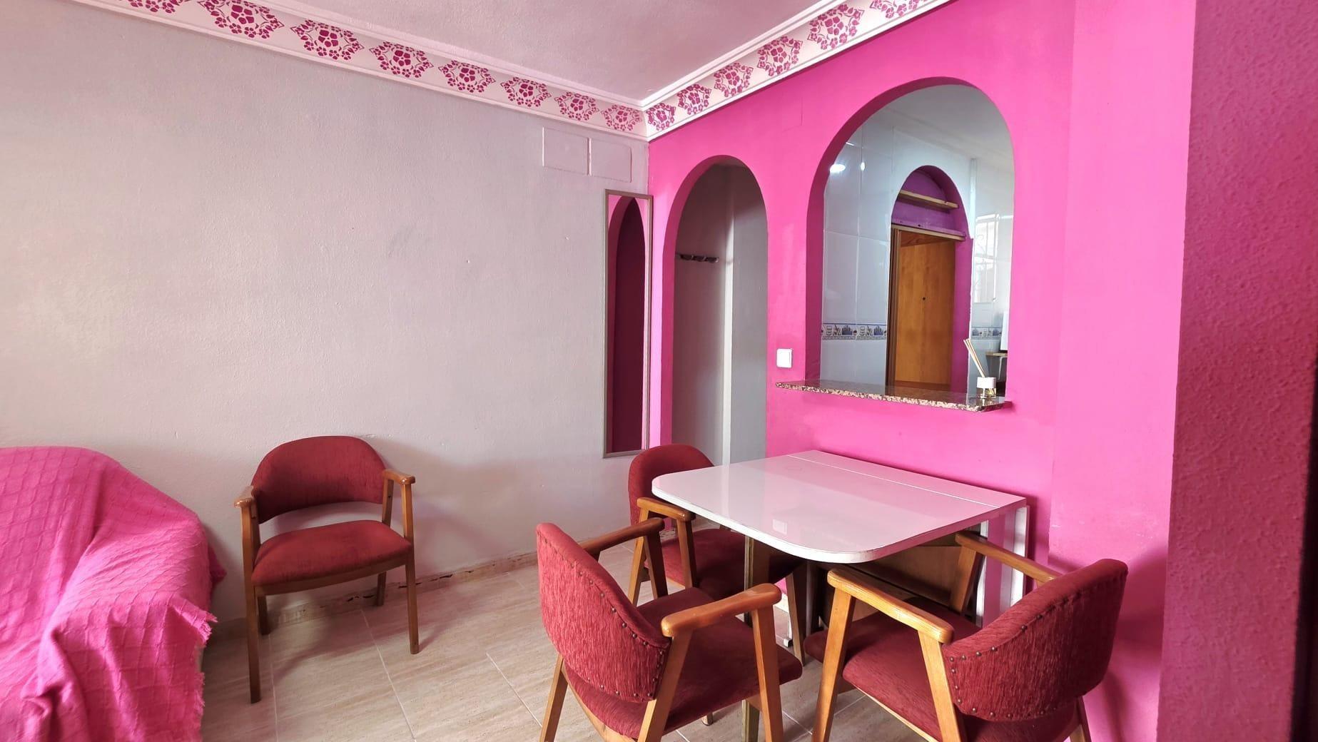 Huoneisto Torrevieja, Alicante, Espanja 2 makuuhuonetta, 60 m2 No. 184373