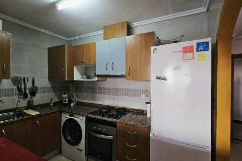 Продажа квартиры в Торревьеха, Аликанте, Испания 2 спальни, 75м2 №184375 - фото 6