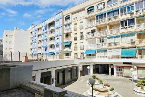 Продажа квартиры в Торревьеха, Аликанте, Испания 2 спальни, 75м2 №184375 - фото 13