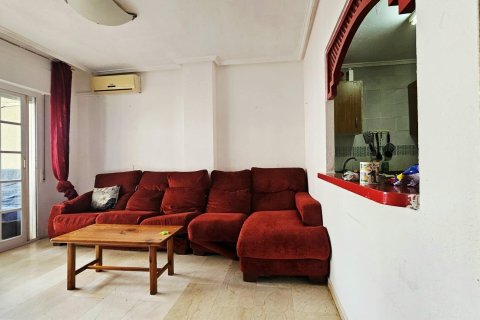 Продажа квартиры в Торревьеха, Аликанте, Испания 2 спальни, 75м2 №184375 - фото 4
