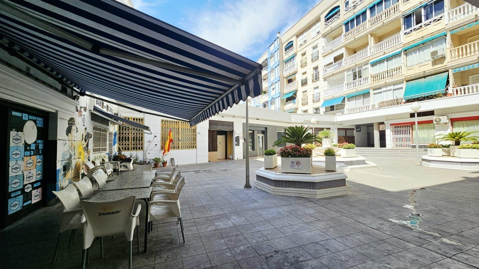 Dzīvoklis Torrevieja, Alicante, Spānijā 2 istabas, 75 m2 Nr. 184375