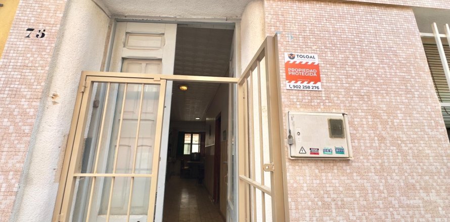 House in Torrevieja, Alicante, Spanien 3 Schlafzimmer, 145 m2 Nr. 184378