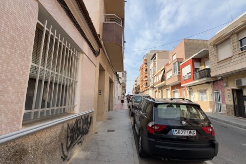 House zum Verkauf in Torrevieja, Alicante, Spanien 3 Schlafzimmer, 145 m2 Nr. 184378 - Foto 9