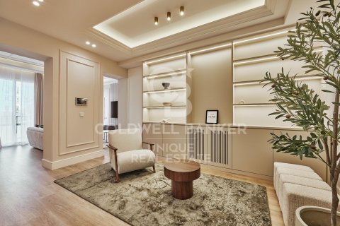 Apartamento en venta en Madrid, España 2 dormitorios, 117 m2 No. 158297 - foto 4