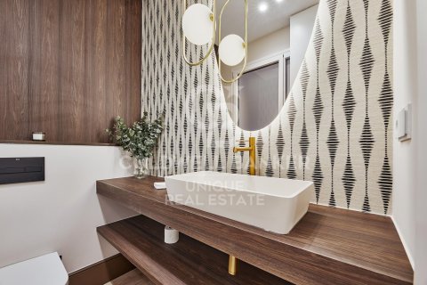 Apartamento en venta en Madrid, España 2 dormitorios, 117 m2 No. 158297 - foto 14