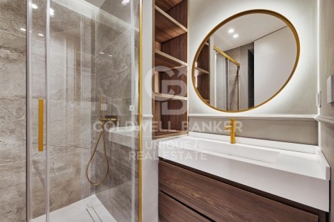 Продажа квартиры в Мадрид, Испания 3 спальни, 180м2 №158296 - фото 10