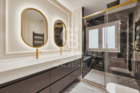 Продажа квартиры в Мадрид, Испания 3 спальни, 180м2 №158296 - фото 12