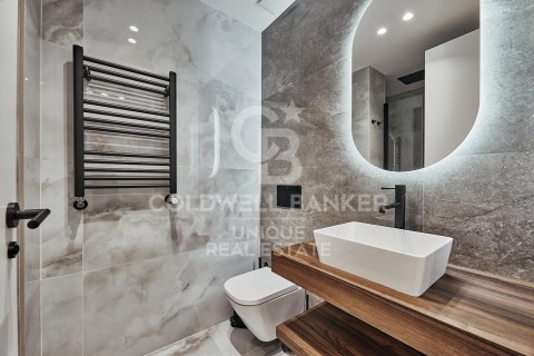 Apartment for sale in Madrid, Spain 3 bedrooms, 142 sq.m. No. 158298 - photo 17