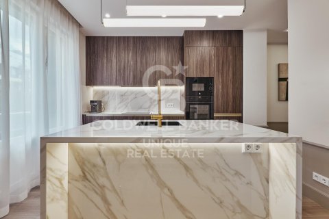 Wohnung zum Verkauf in Madrid, Spanien 3 Schlafzimmer, 142 m2 Nr. 158298 - Foto 5