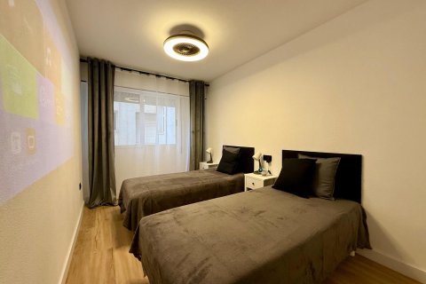 Apartament w Torrevieja, Alicante, Hiszpania 2 sypialnie, 83 mkw. nr 146958 – zdjęcie 24