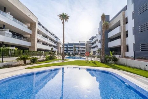 Apartamento en venta en Alicante, España No. 146959 - foto 1