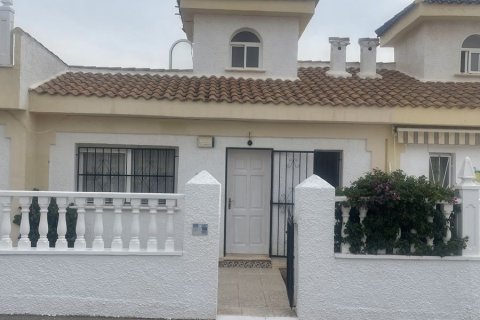 Bungalow en venta en Algorfa, Alicante, España No. 146962 - foto 2