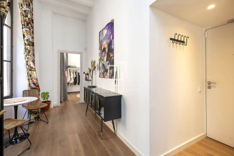 Apartment for sale in Barcelona, Spain 1 bedroom, 70 sq.m. No. 192668 - photo 14