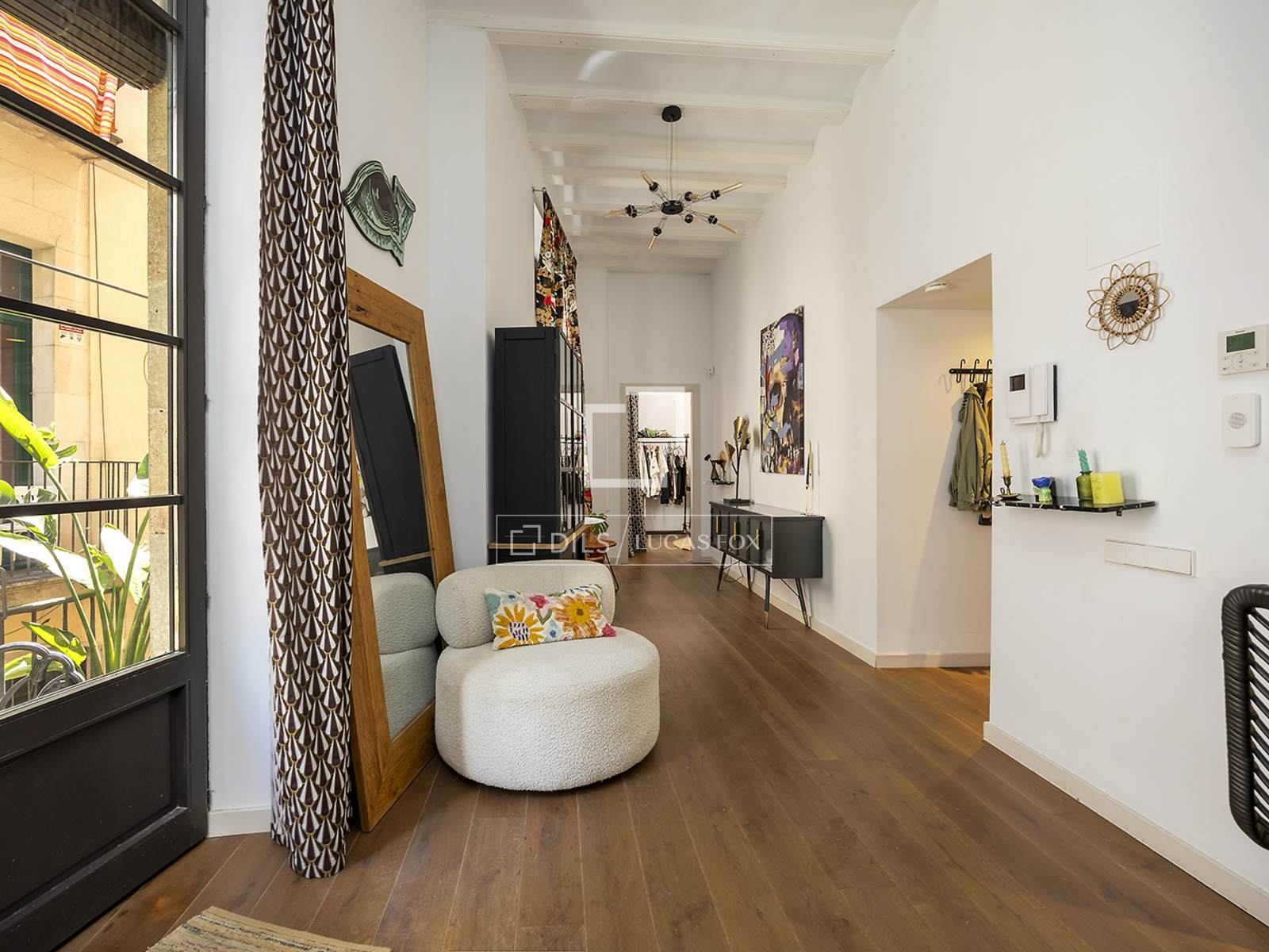 Apartment in Barcelona, Spain 1 bedroom, 70 sq.m. No. 192668
