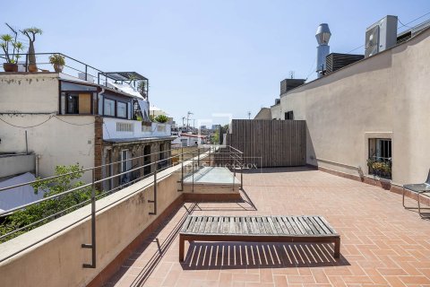 Apartment for sale in Barcelona, Spain 1 bedroom, 70 sq.m. No. 192668 - photo 25