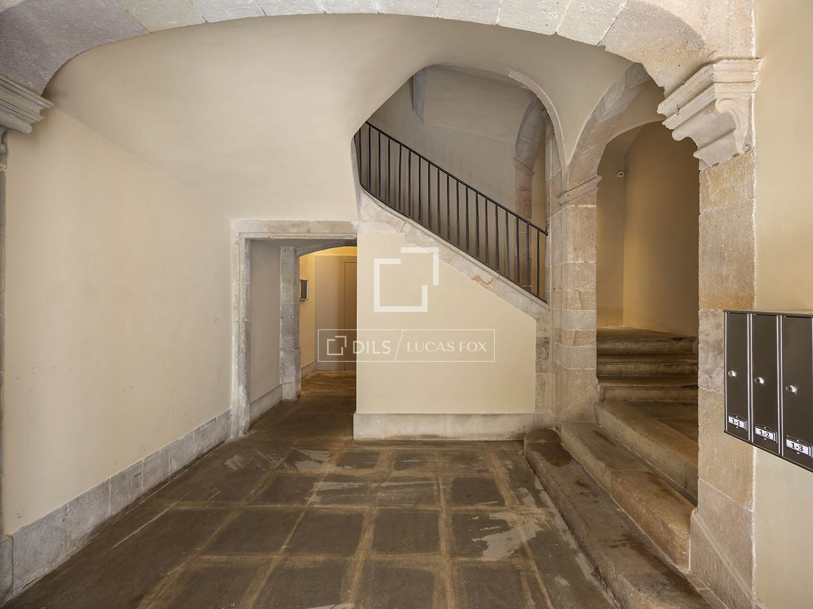 Apartment in Barcelona, Spain 1 bedroom, 70 sq.m. No. 192668
