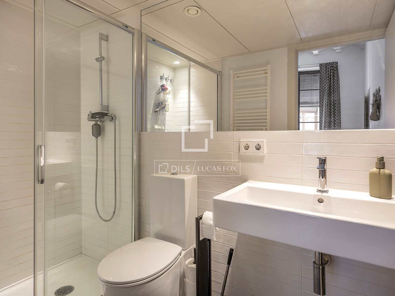 Apartment in Barcelona, Spain 1 bedroom, 70 sq.m. No. 192668