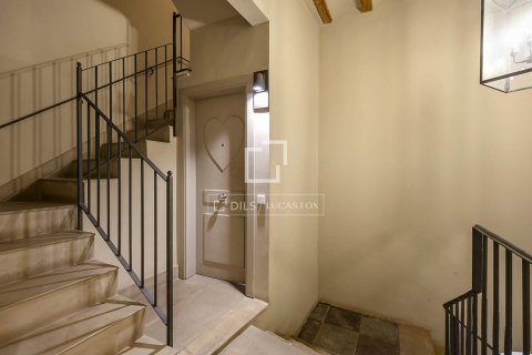 Apartment for sale in Barcelona, Spain 1 bedroom, 70 sq.m. No. 192668 - photo 28