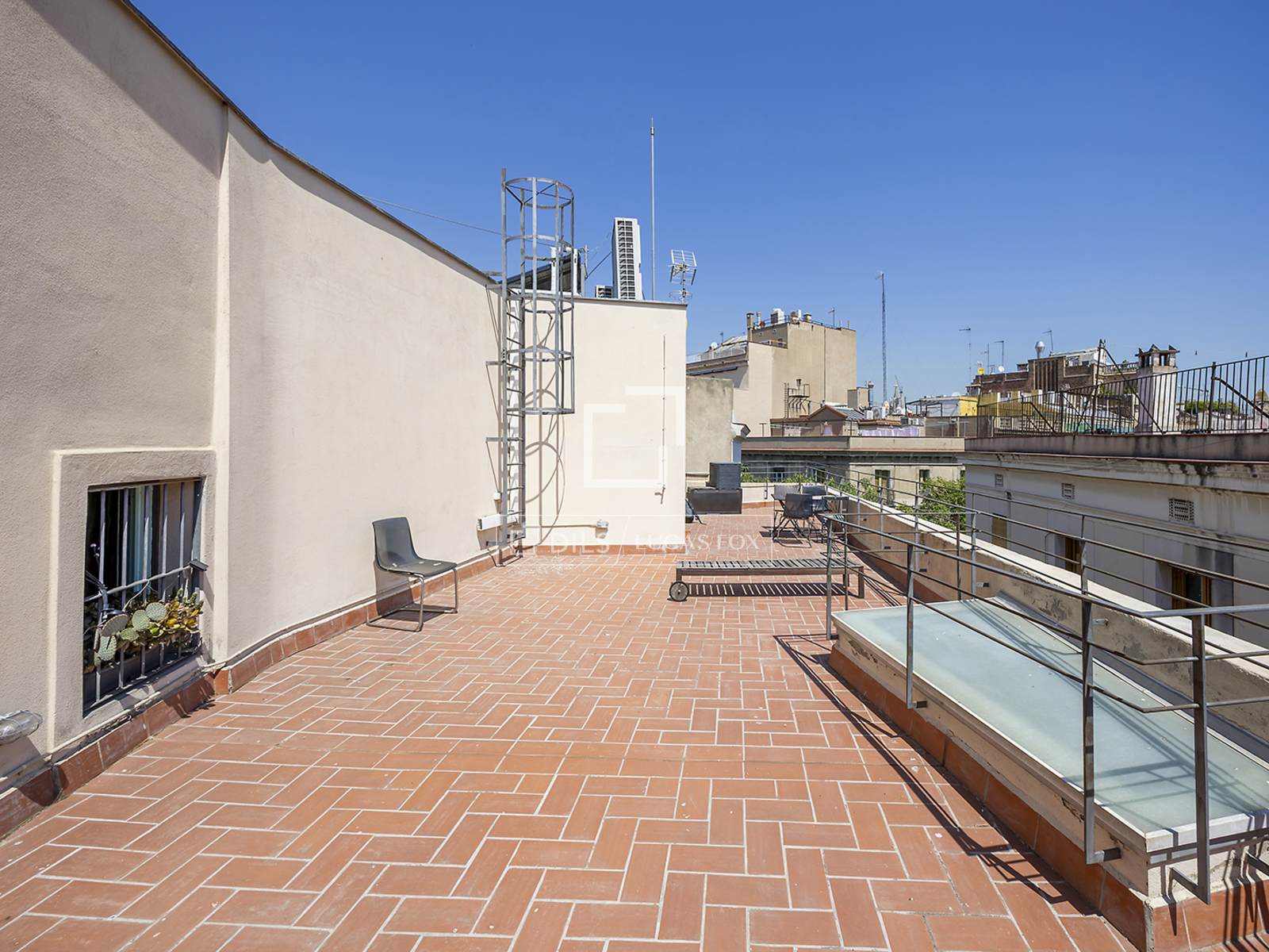 Apartment in Barcelona, Spain 1 bedroom, 70 sq.m. No. 192668