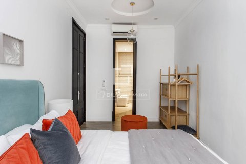 Apartment for sale in Barcelona, Spain 2 bedrooms, 92 sq.m. No. 192670 - photo 21
