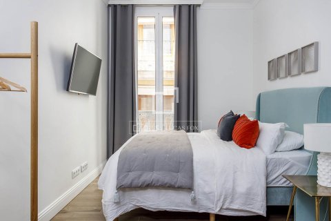 Apartment for sale in Barcelona, Spain 2 bedrooms, 92 sq.m. No. 192670 - photo 19