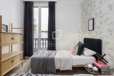 Apartment for sale in Barcelona, Spain 2 bedrooms, 92 sq.m. No. 192670 - photo 14