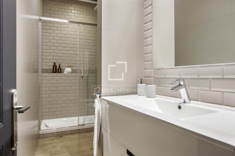 Apartment for sale in Barcelona, Spain 2 bedrooms, 92 sq.m. No. 192670 - photo 17