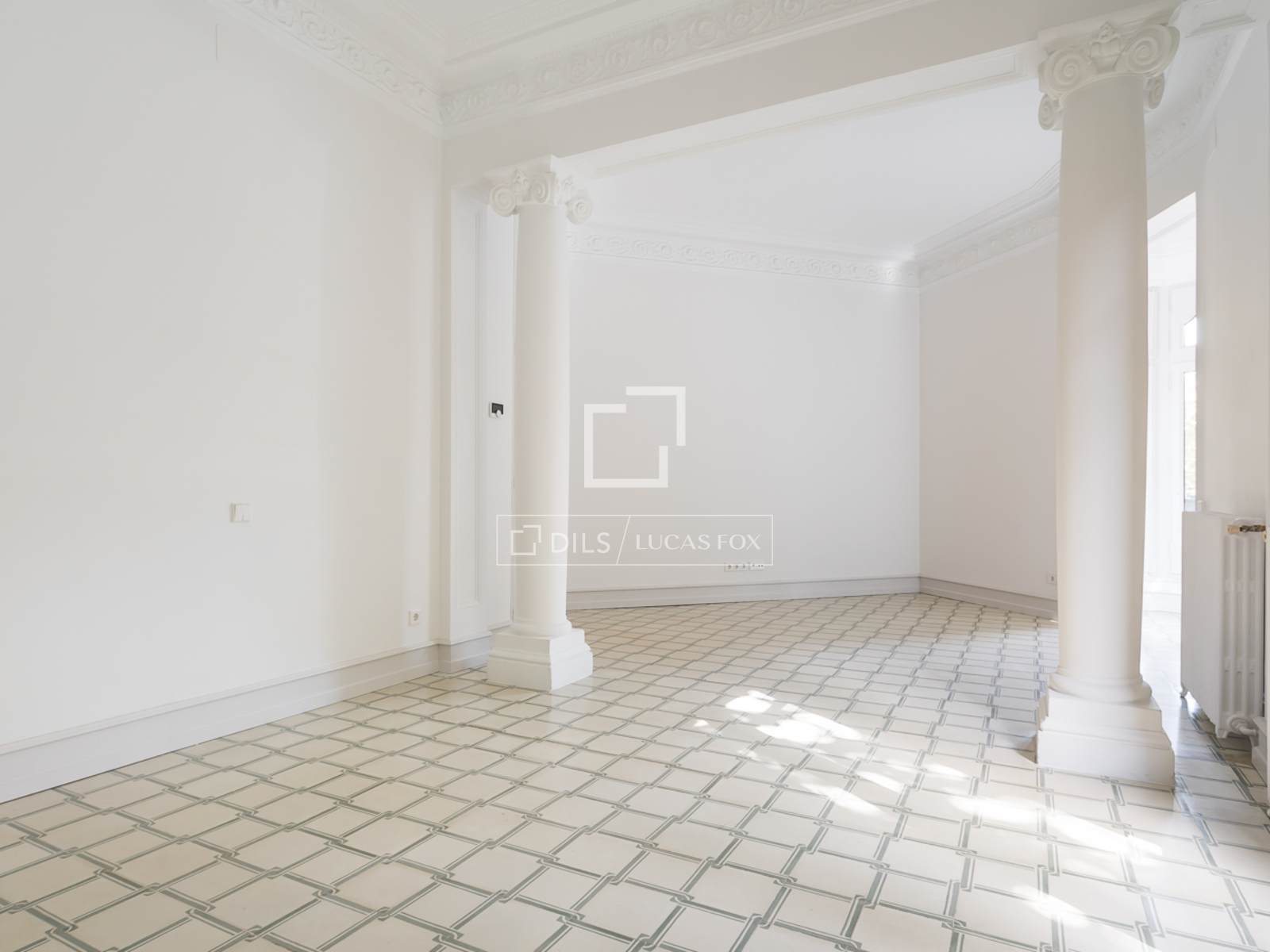 Huoneisto Barcelona, Espanja 4 makuuhuonetta, 170 m2 No. 192836
