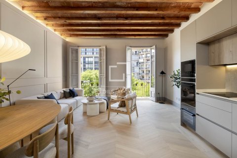 Apartment in Barcelona, Spain 2 bedrooms, 109 sq.m. No. 192667