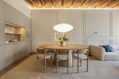 Apartment for sale in Barcelona, Spain 2 bedrooms, 109 sq.m. No. 192667 - photo 9
