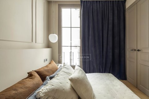 Apartment for sale in Barcelona, Spain 2 bedrooms, 109 sq.m. No. 192667 - photo 22