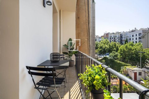 Apartment for sale in Barcelona, Spain 2 bedrooms, 109 sq.m. No. 192667 - photo 14