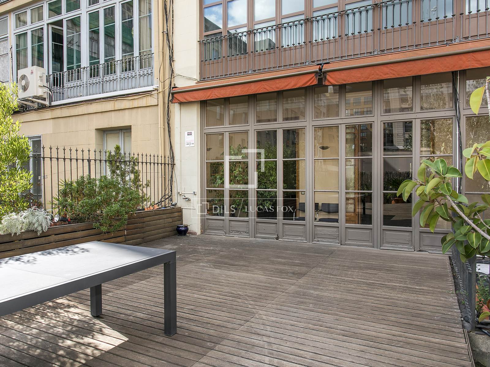 Apartment à Barcelona, Espagne 5 chambres, 203 m2 No. 192837