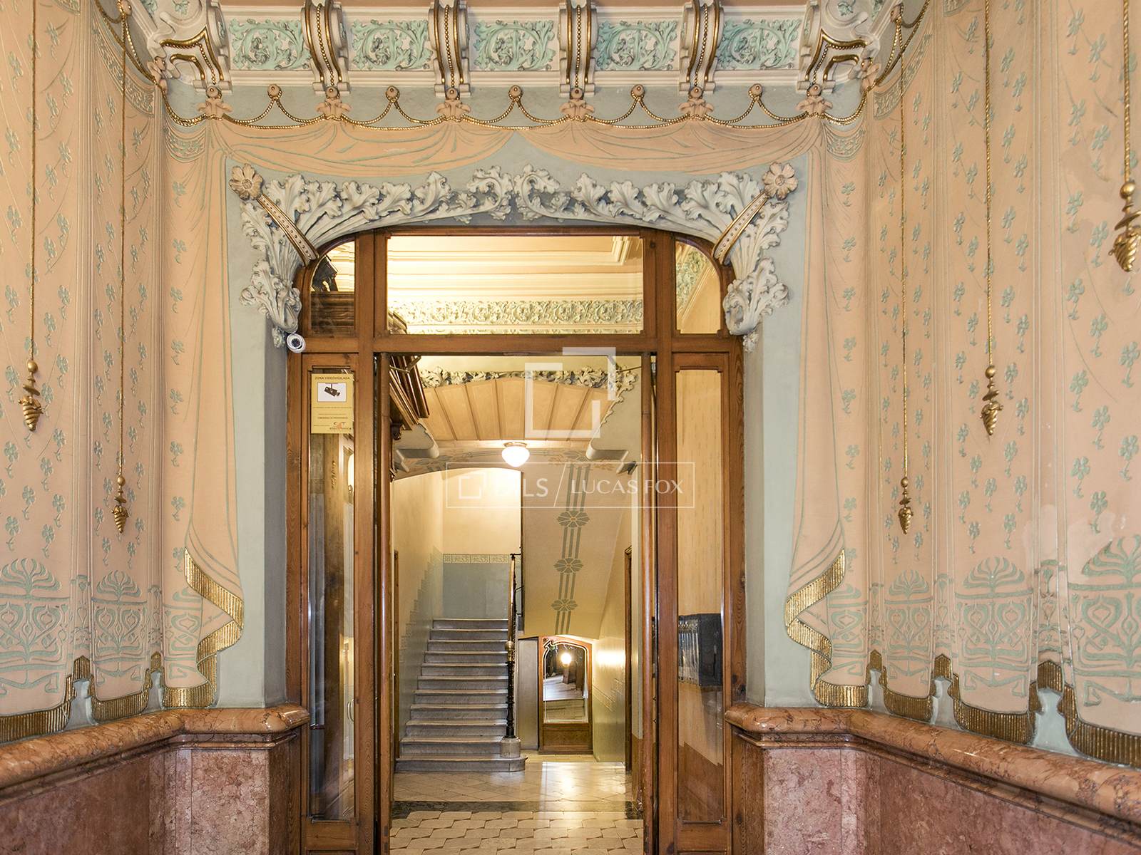 Apartment à Barcelona, Espagne 5 chambres, 203 m2 No. 192837