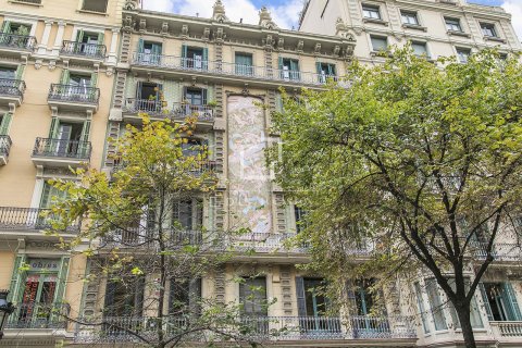 Huoneisto myytävänä Barcelona, Espanja, 5 makuuhuonetta, 203 m2 No. 192837 - kuva 25