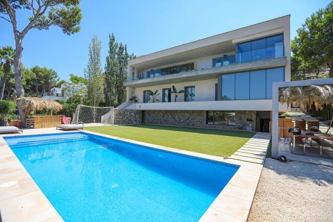 Villa i Santa Ponsa, Mallorca, Spanien 5 sovrum, 360 kvm. Nr. 147982