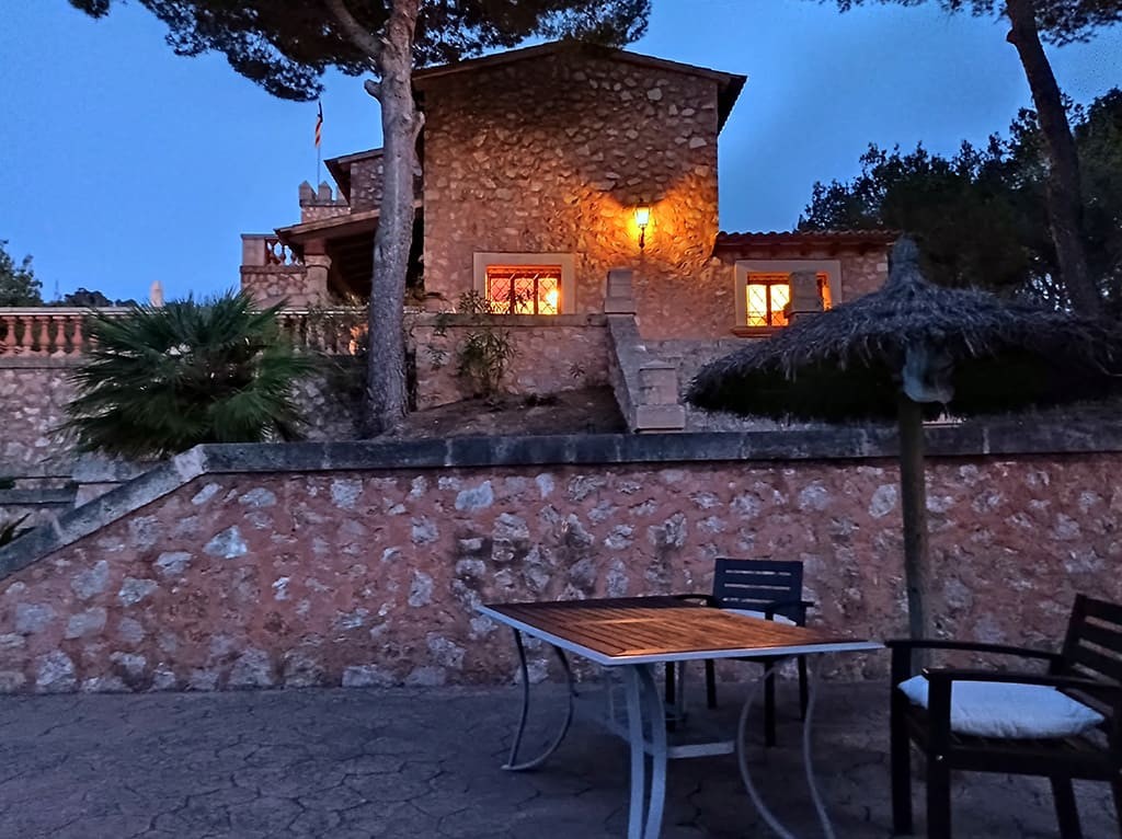 Villa i Cala Millor, Mallorca, Spanien 5 sovrum, 362 kvm. Nr. 147984