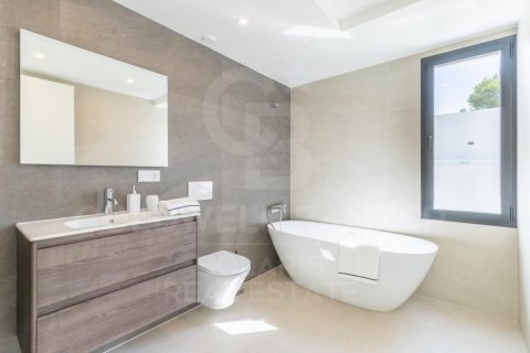 Villa in vendita a Javea, Alicante, Spagna 3 camere da letto, 220 mq. N° 156982 - foto 17