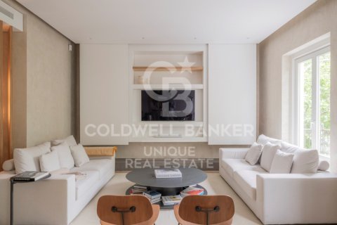 Apartment à vendre à Madrid, Espagne, 3 chambres, 160 m2 No. 156980 - photo 5