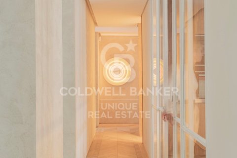 Dzīvoklis pārdošanā Madrid, Spānijā 3 istabas, 160 m2 Nr. 156980 - attēls 12